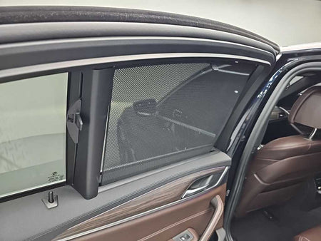 BMW 5-Series — photo 13
