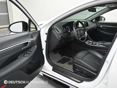 Hyundai Sonata — photo 11