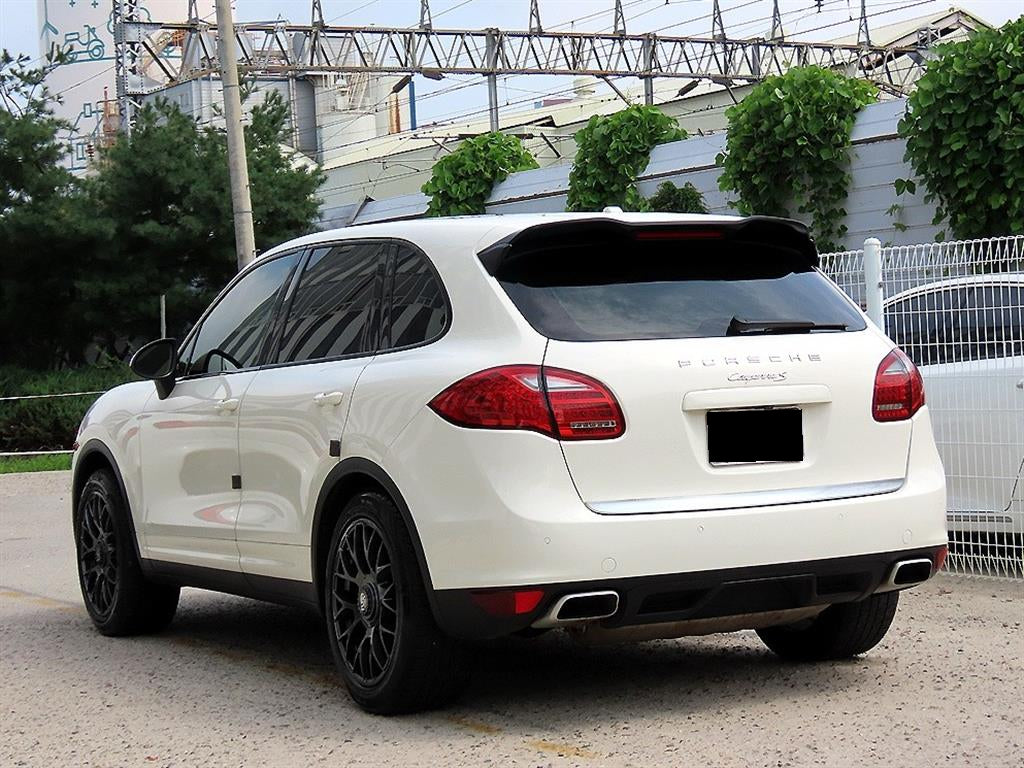 Porsche Cayenne — photo 03