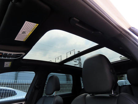 Porsche Cayenne — photo 17