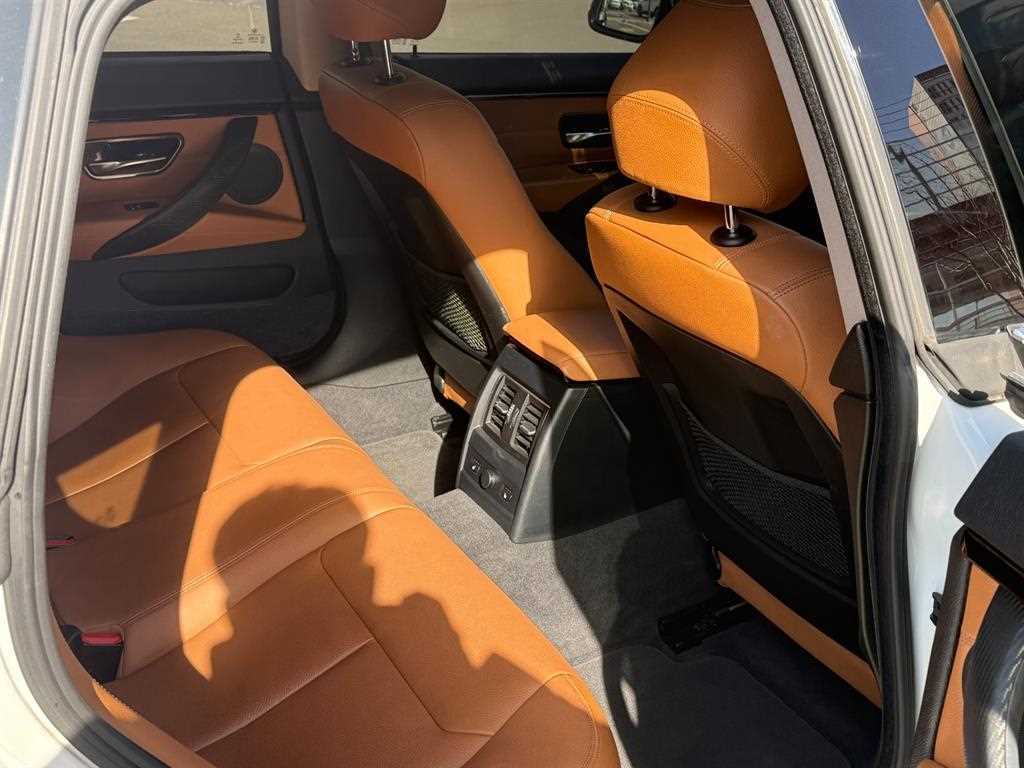 BMW 4-Series — photo 06