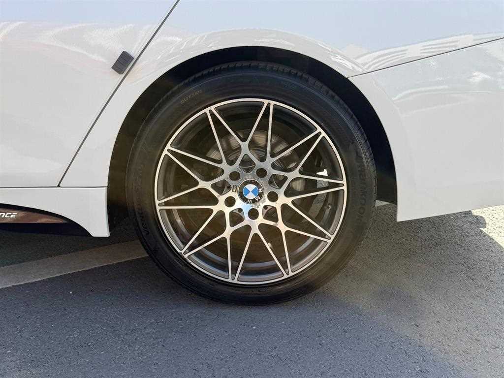 BMW 4-Series — photo 17