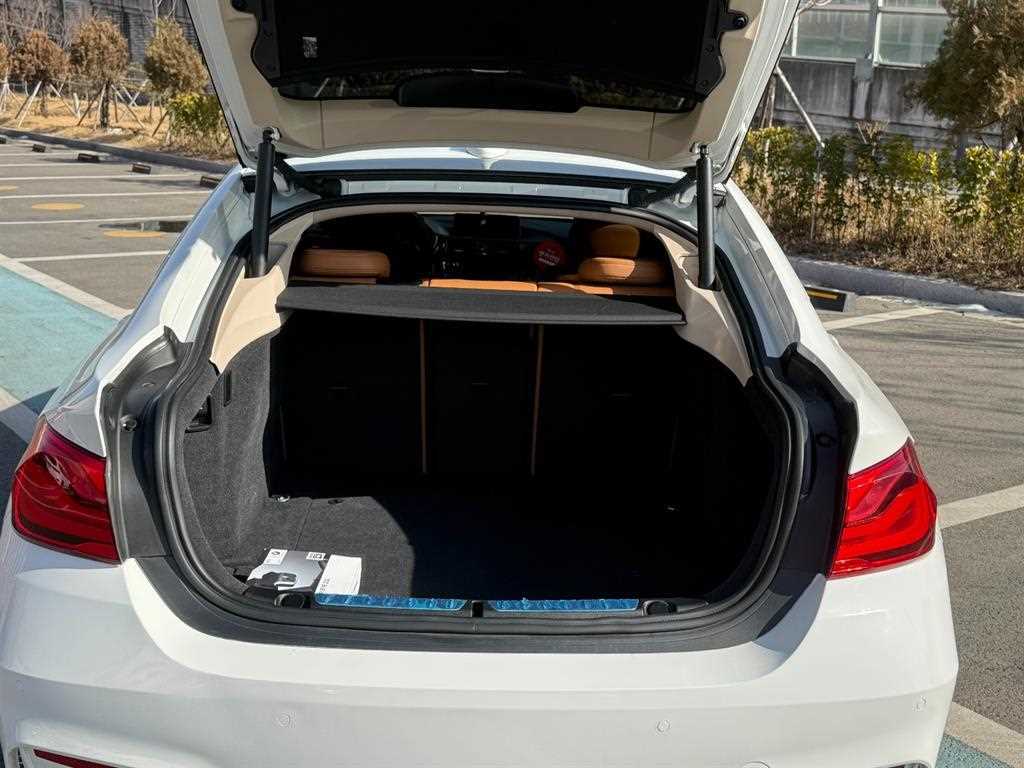 BMW 4-Series — photo 19