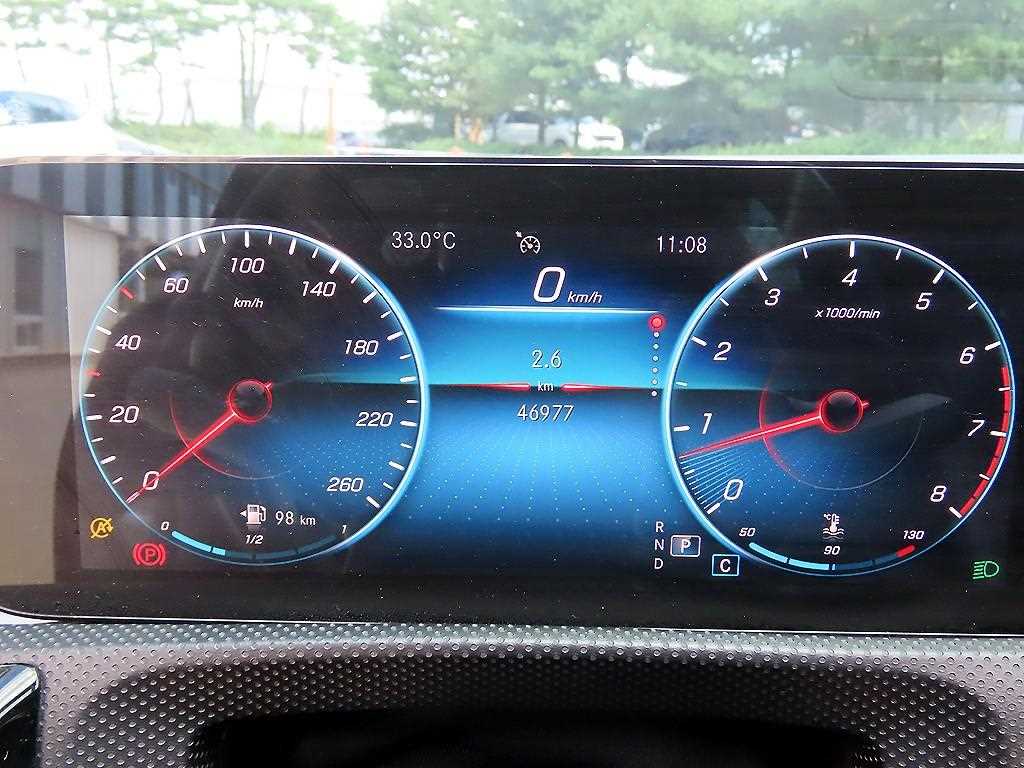 Mercedes-Benz A-Class — photo 09