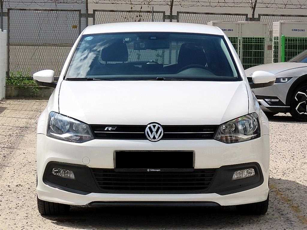 Volkswagen Polo — photo 01