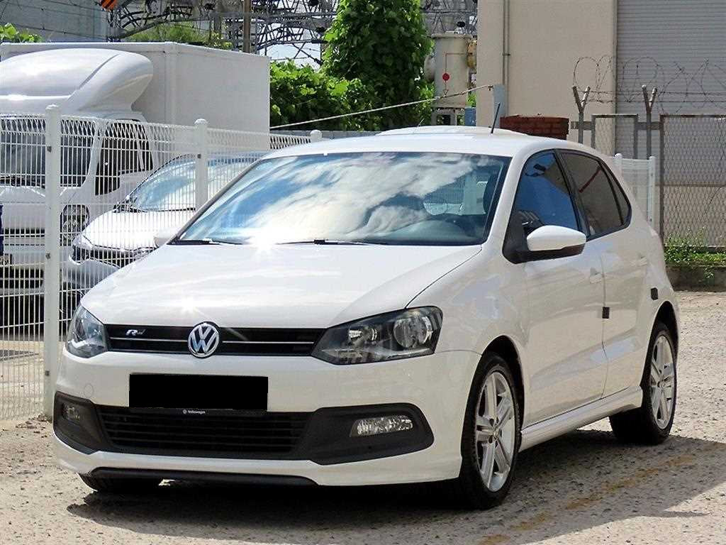 Volkswagen Polo — photo 02