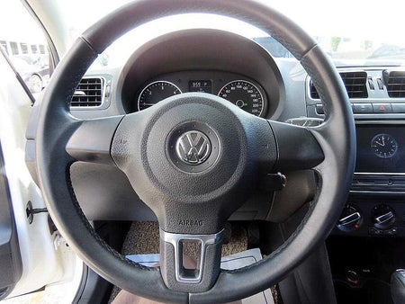 Volkswagen Polo — photo 08