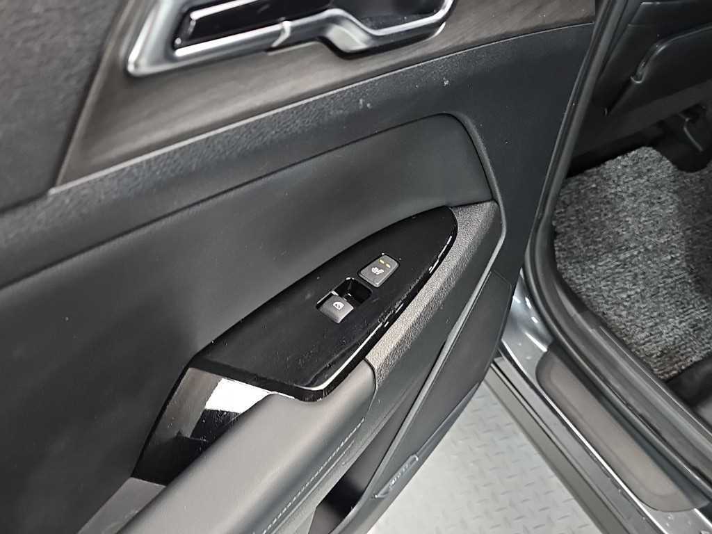 Kia Sportage — photo 13
