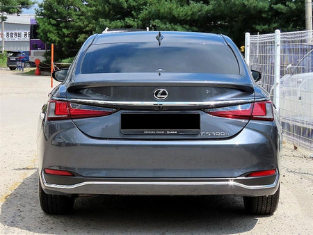 Lexus ES — photo 04