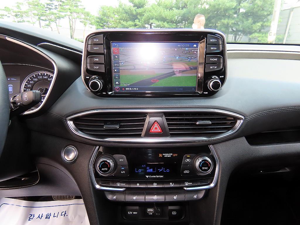Hyundai Santafe — photo 13