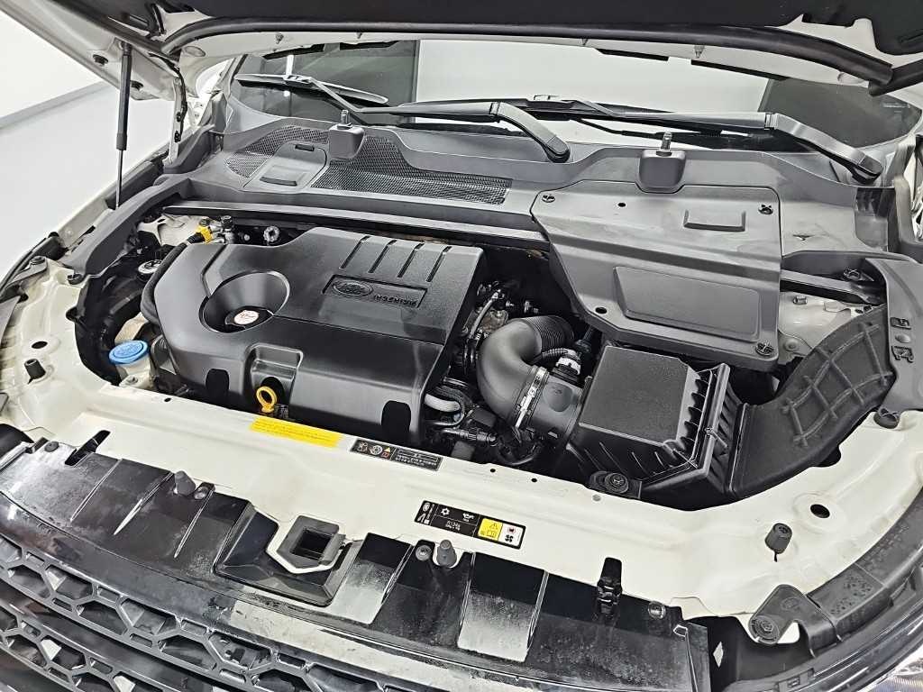 Land Rover Discovery Sport — photo 05