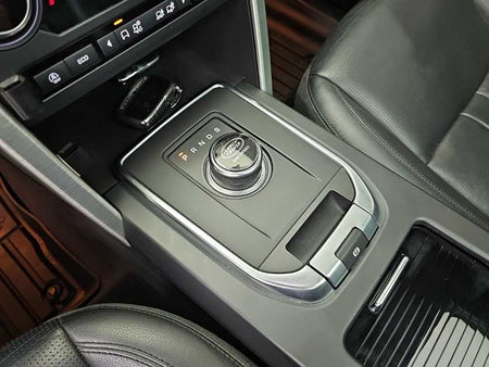 Land Rover Discovery Sport — photo 08