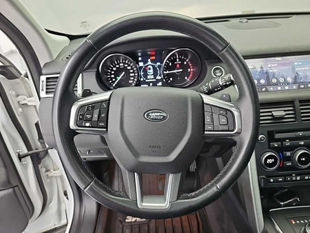 Land Rover Discovery Sport — photo 09