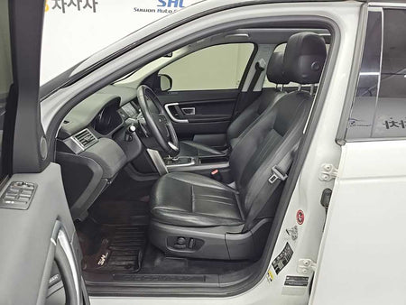 Land Rover Discovery Sport — photo 11
