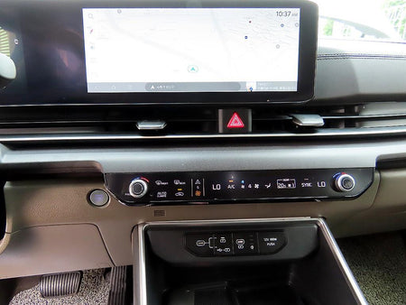 Kia Carnival — photo 14