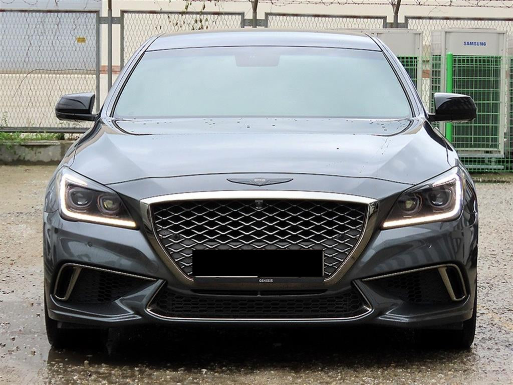 Genesis G80 — photo 01