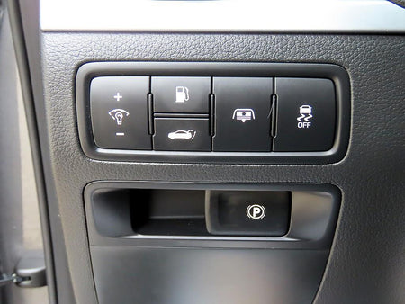 Genesis G80 — photo 13