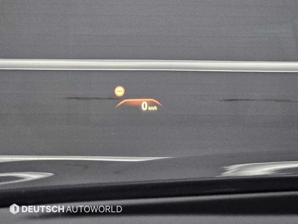 BMW 5-Series — photo 18