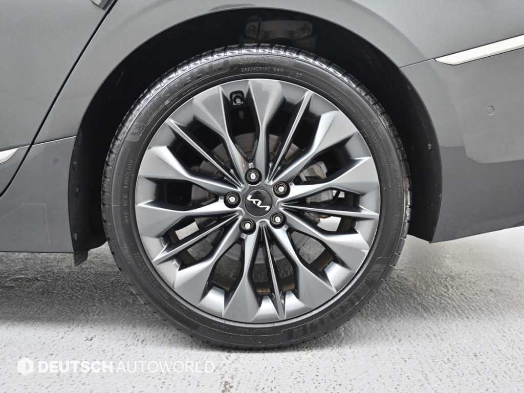 Kia K8 — photo 05