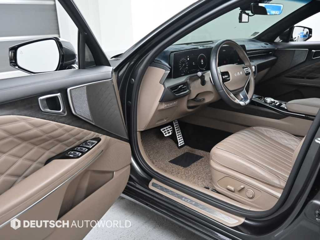 Kia K8 — photo 11