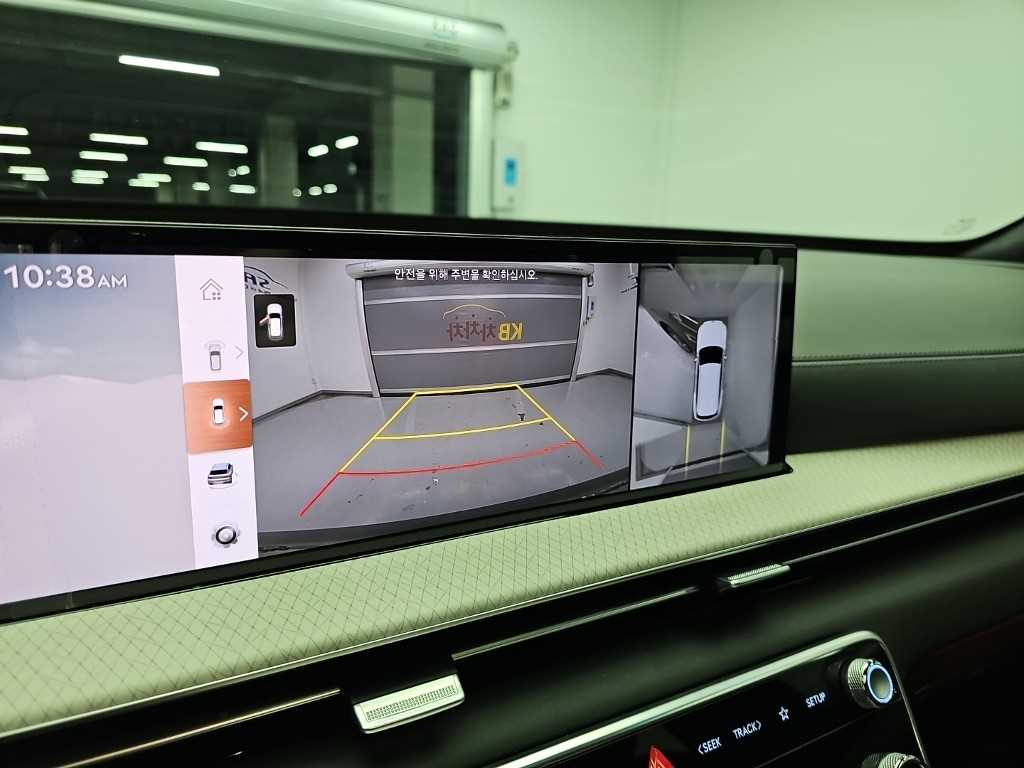 Genesis GV80 — photo 16