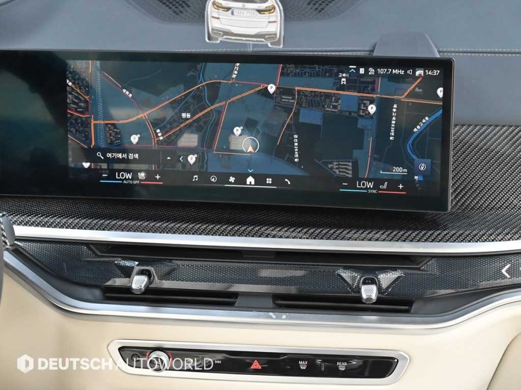 BMW X7 — photo 14