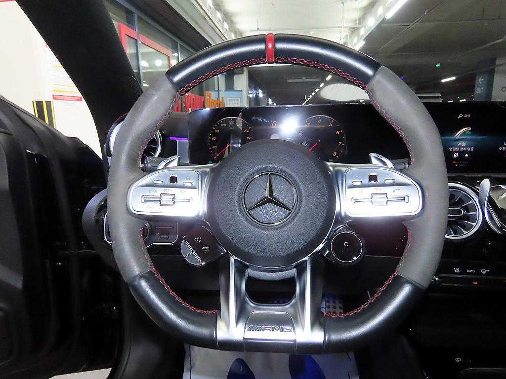 Mercedes-Benz CLA-Class — photo 08