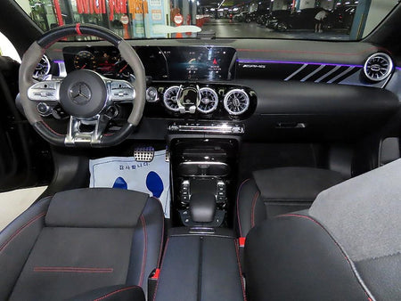 Mercedes-Benz CLA-Class — photo 10