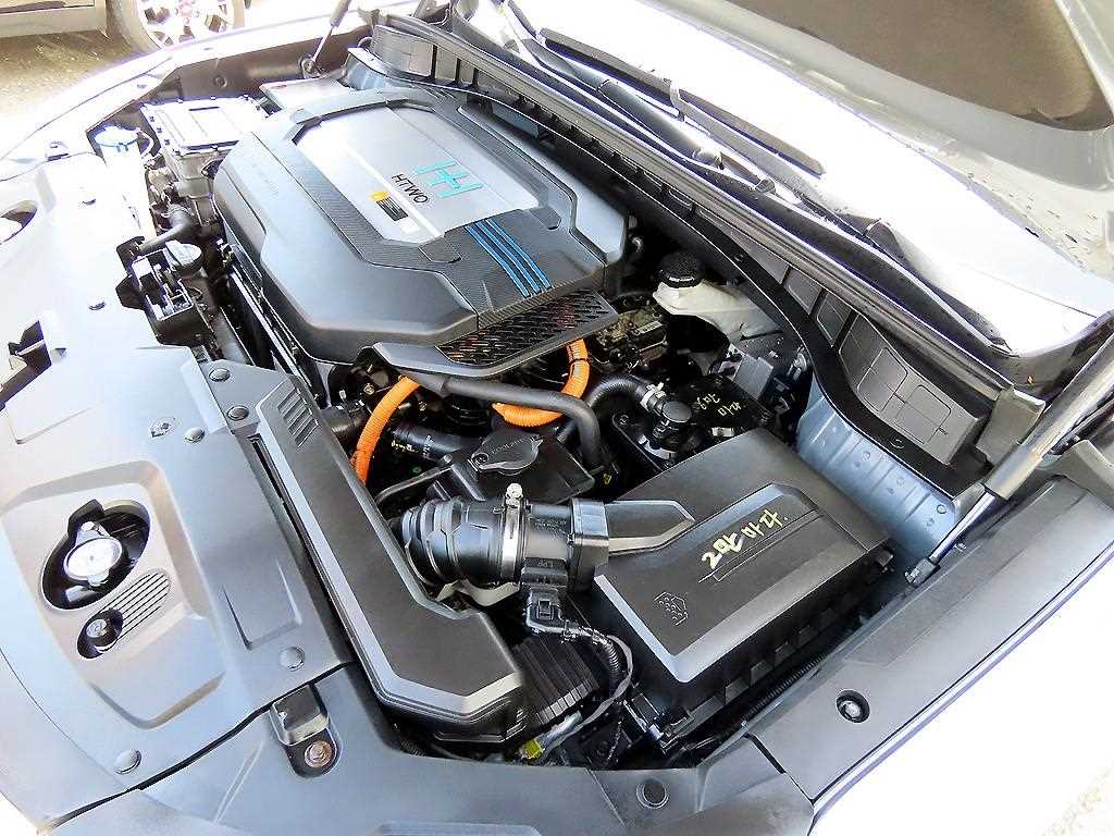 Hyundai Nexo — photo 19