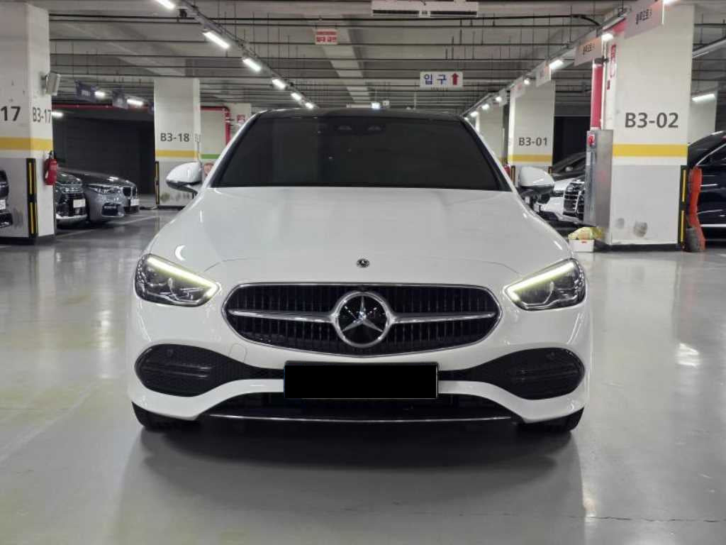 Mercedes-Benz C-Class — photo 02