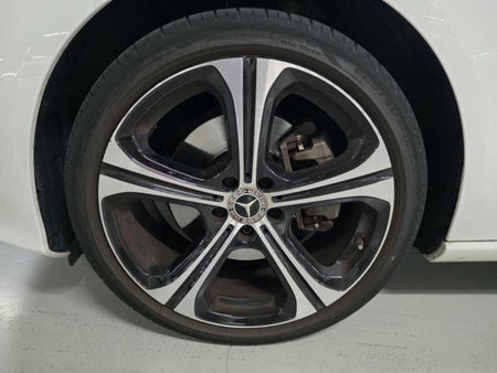 Mercedes-Benz C-Class — photo 08