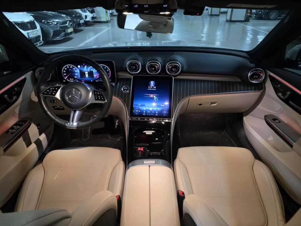 Mercedes-Benz C-Class — photo 10