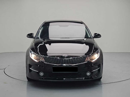 Kia K5 — photo 02