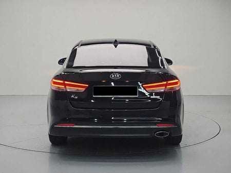 Kia K5 — photo 03