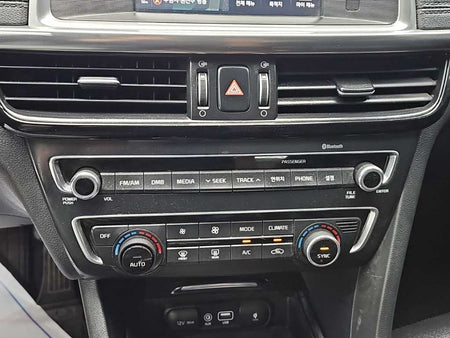 Kia K5 — photo 10