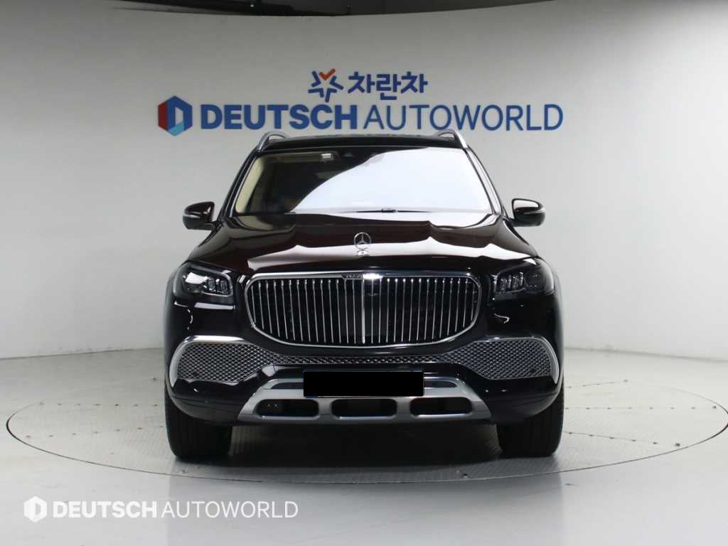 Mercedes-Benz GLS-Class — photo 03
