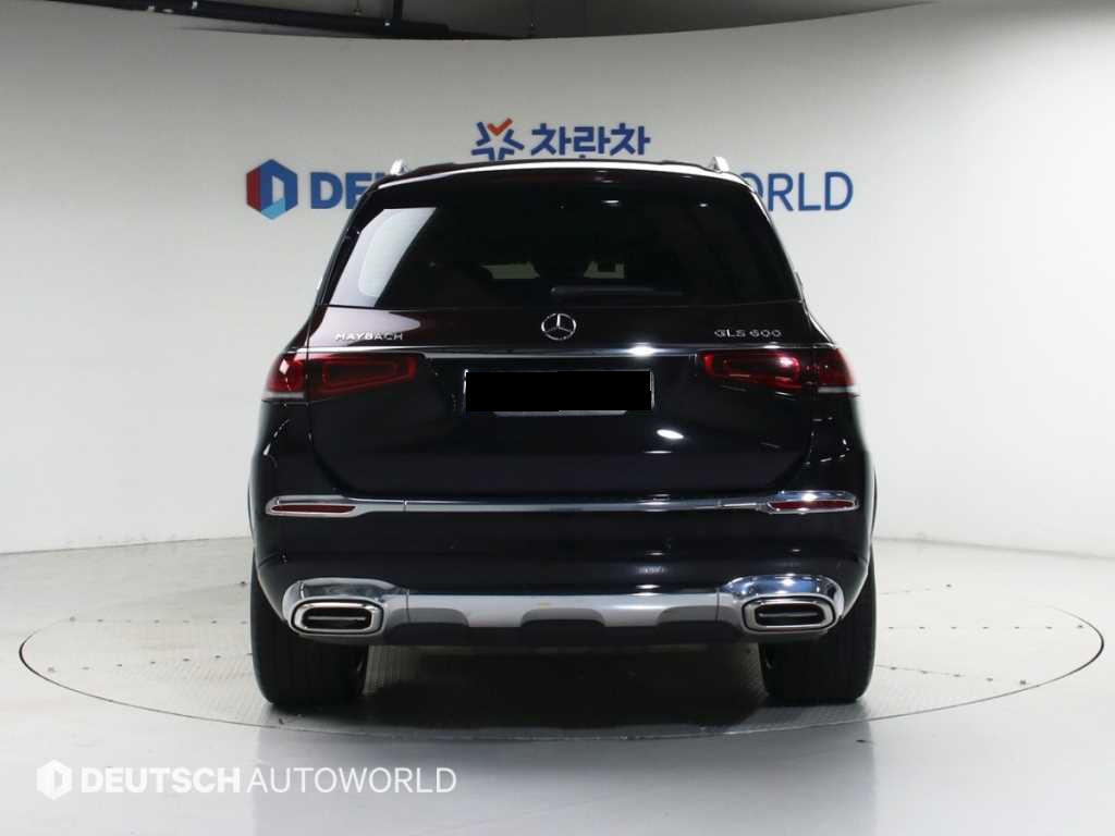 Mercedes-Benz GLS-Class — photo 04