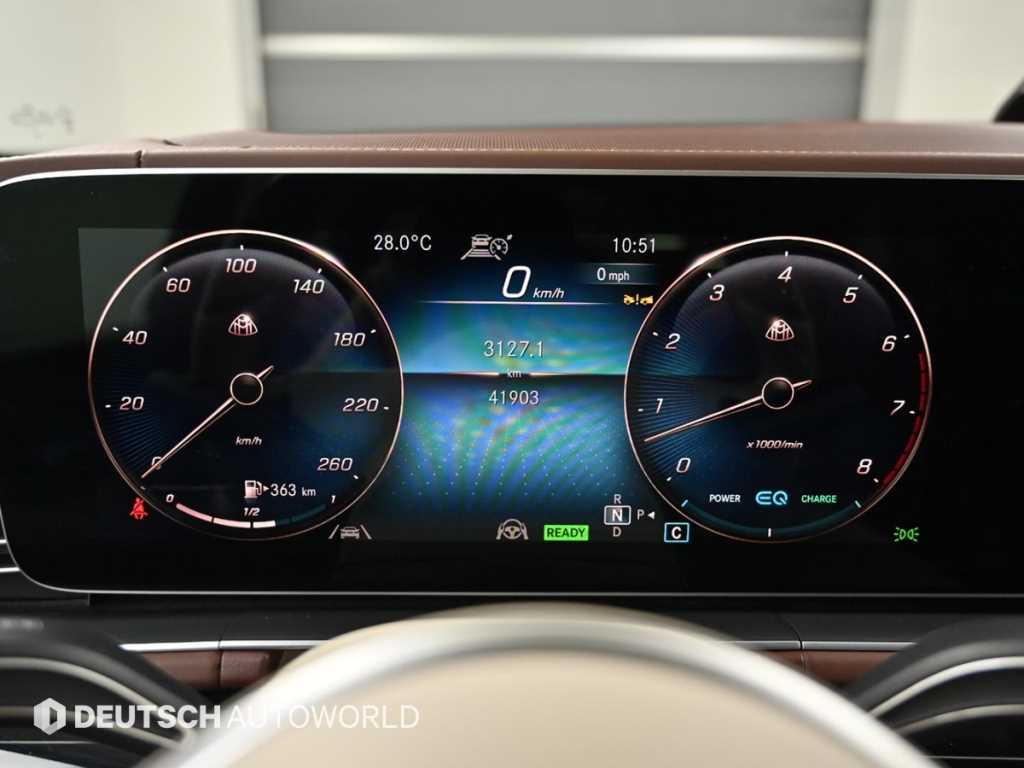 Mercedes-Benz GLS-Class — photo 08