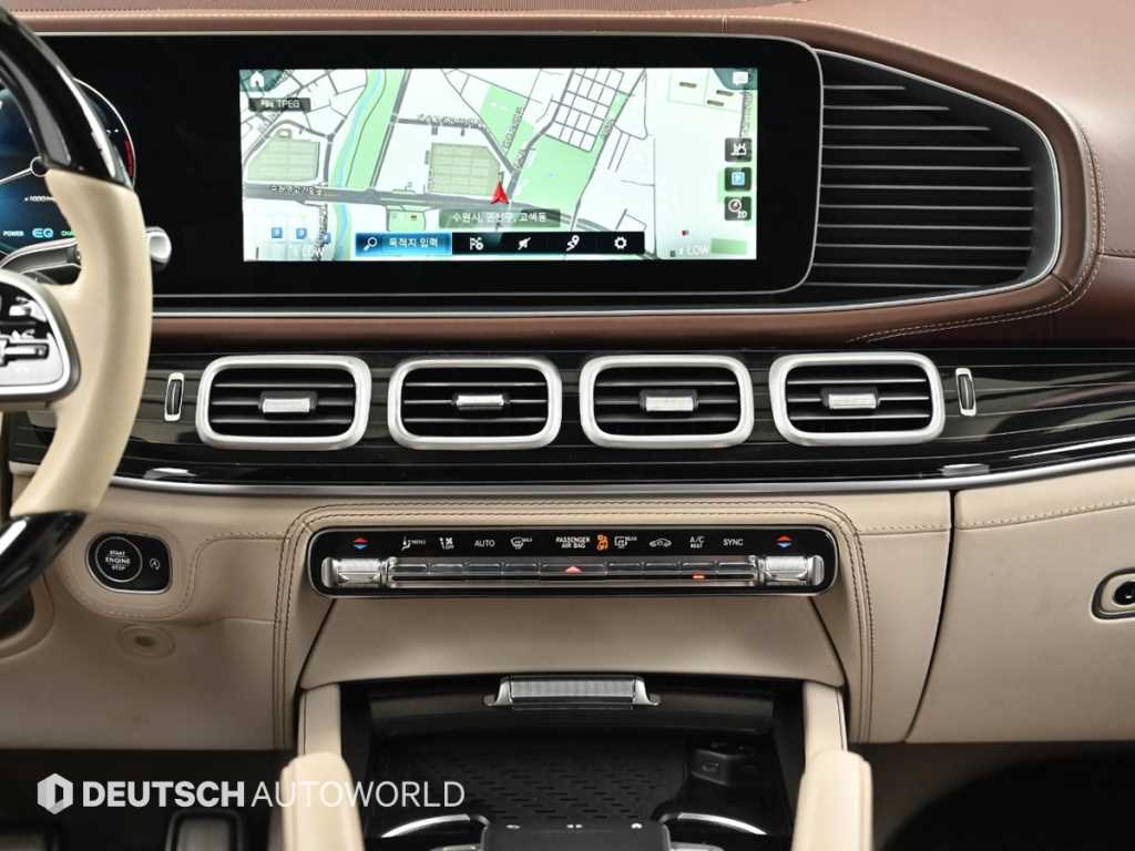 Mercedes-Benz GLS-Class — photo 14