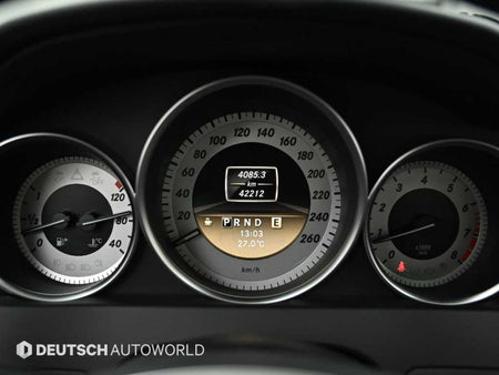 Mercedes-Benz C-Class — photo 08