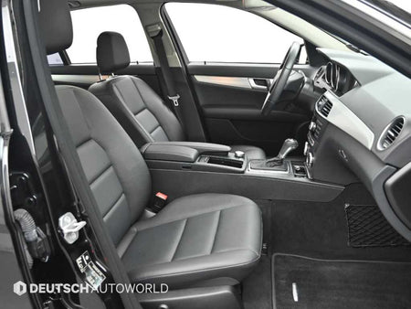 Mercedes-Benz C-Class — photo 10