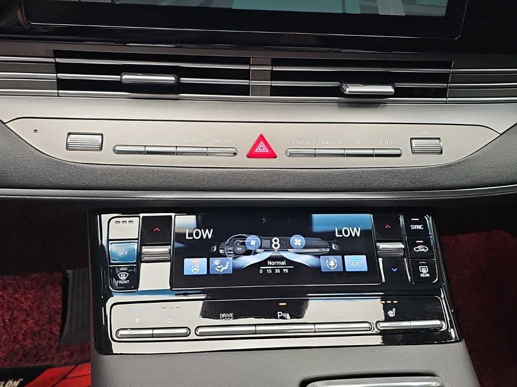 Hyundai Grandeur — photo 10