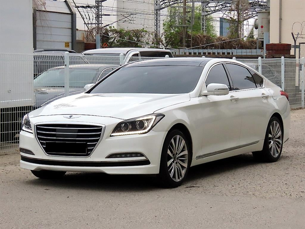 Hyundai Genesis — photo 02