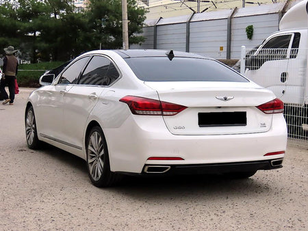 Hyundai Genesis — photo 03