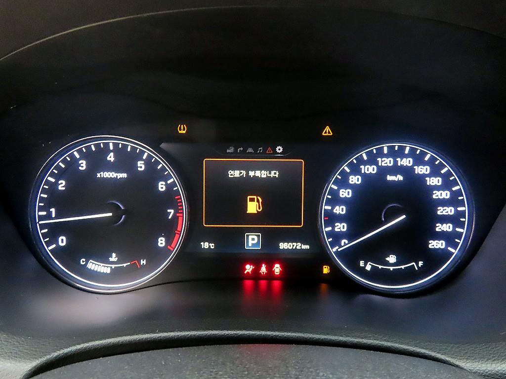 Hyundai Genesis — photo 09