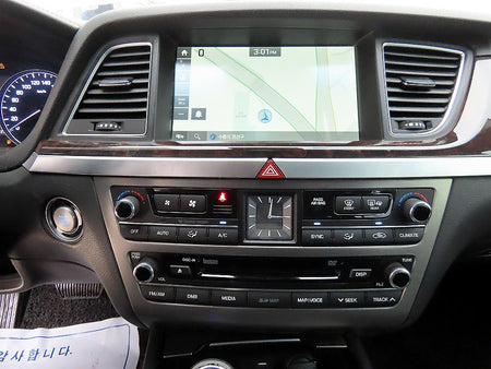 Hyundai Genesis — photo 14