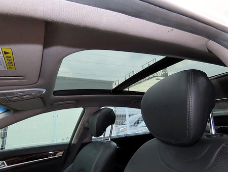 Hyundai Genesis — photo 16