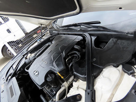 Hyundai Genesis — photo 19