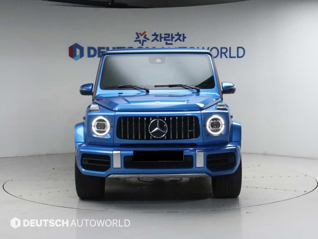 Mercedes-Benz G-Class — photo 01