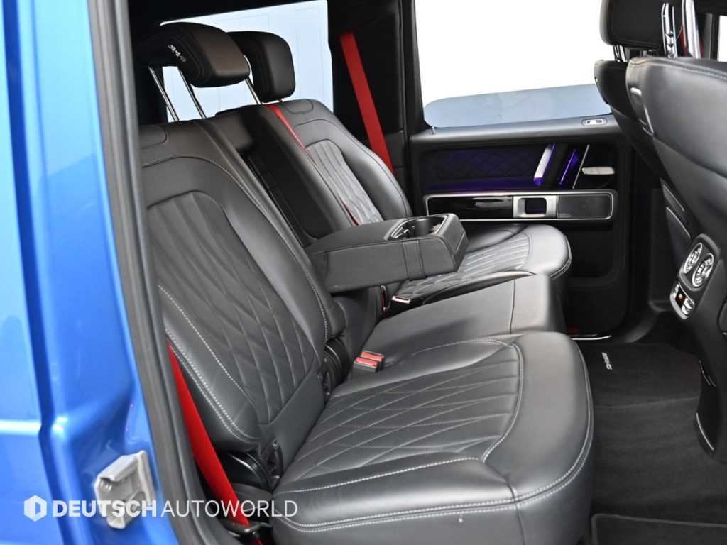 Mercedes-Benz G-Class — photo 12